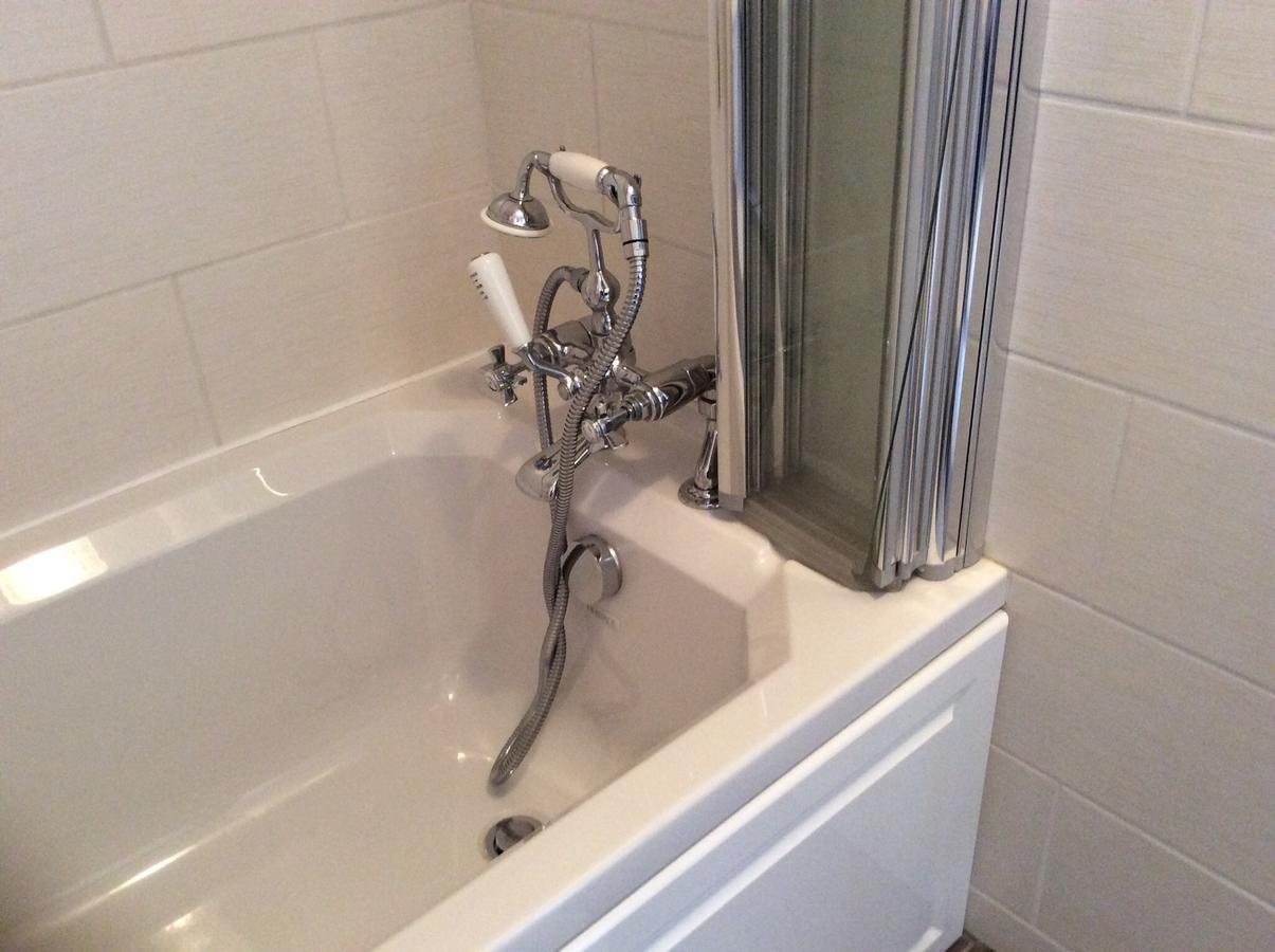 バラ Cysgod Y Garn Bed & Breakfast エクステリア 写真